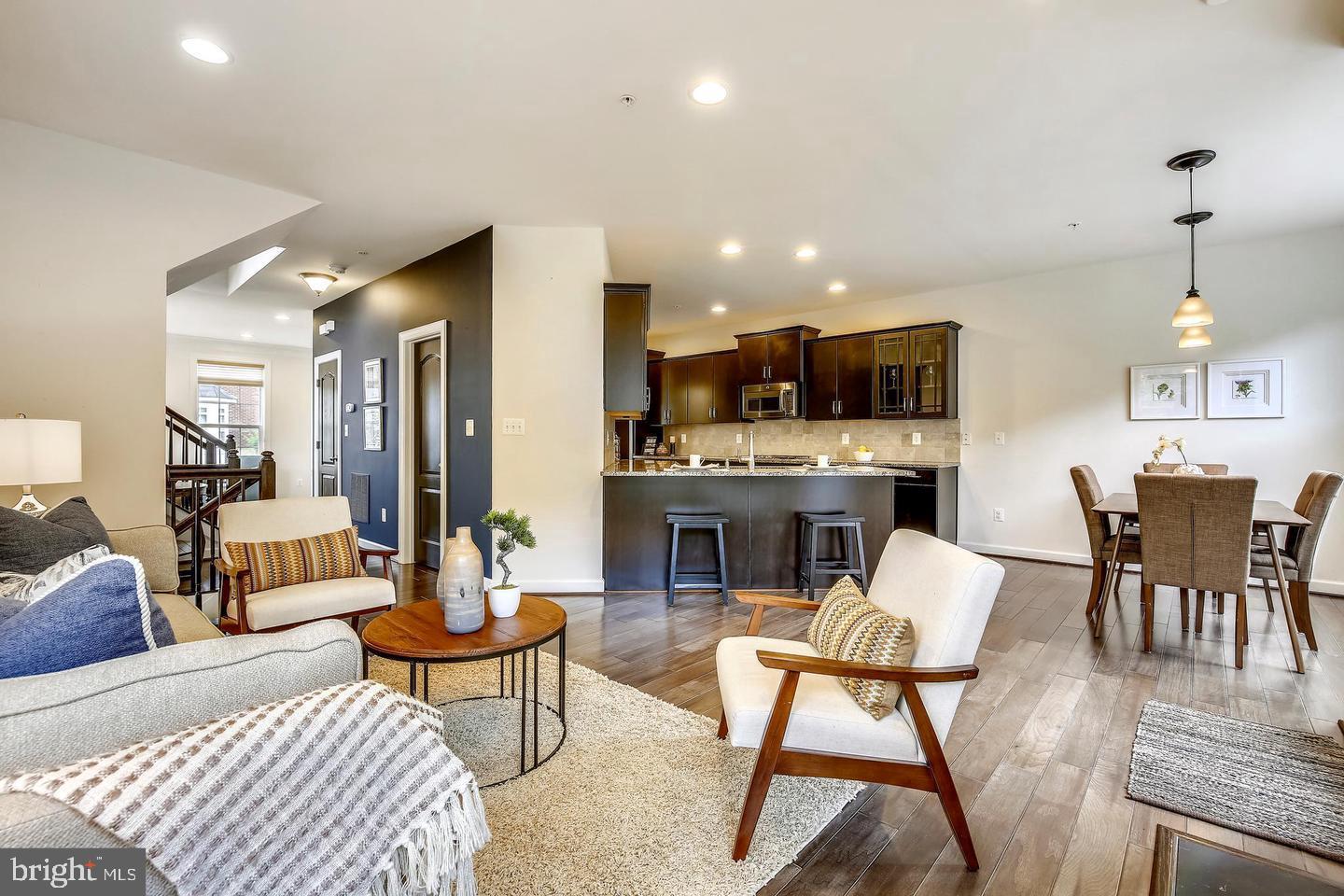 QUINCE ORCHARD PARK - Residential Lease