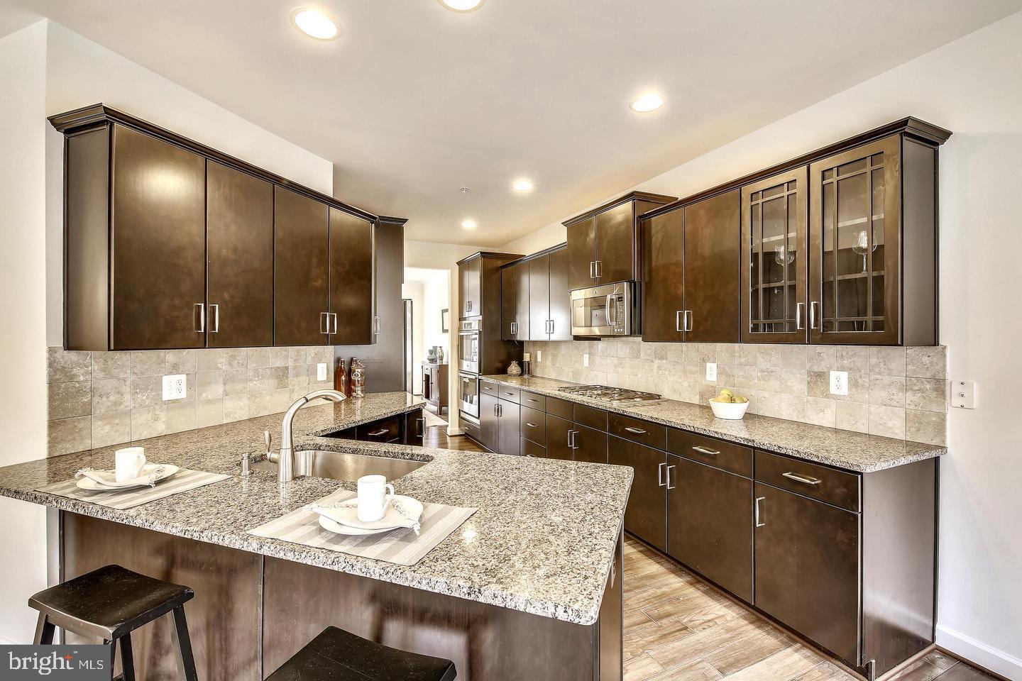 QUINCE ORCHARD PARK - Residential Lease