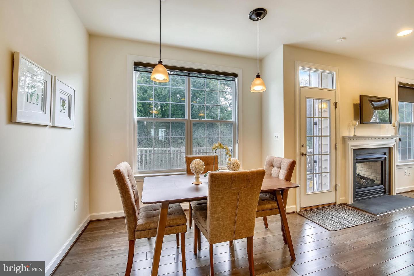 QUINCE ORCHARD PARK - Residential Lease