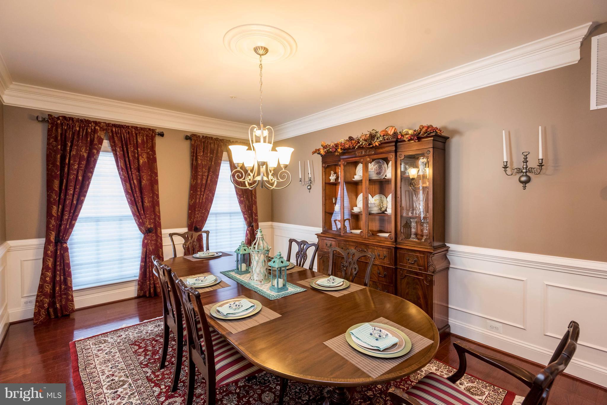 AUTUMN RIVER - Residential