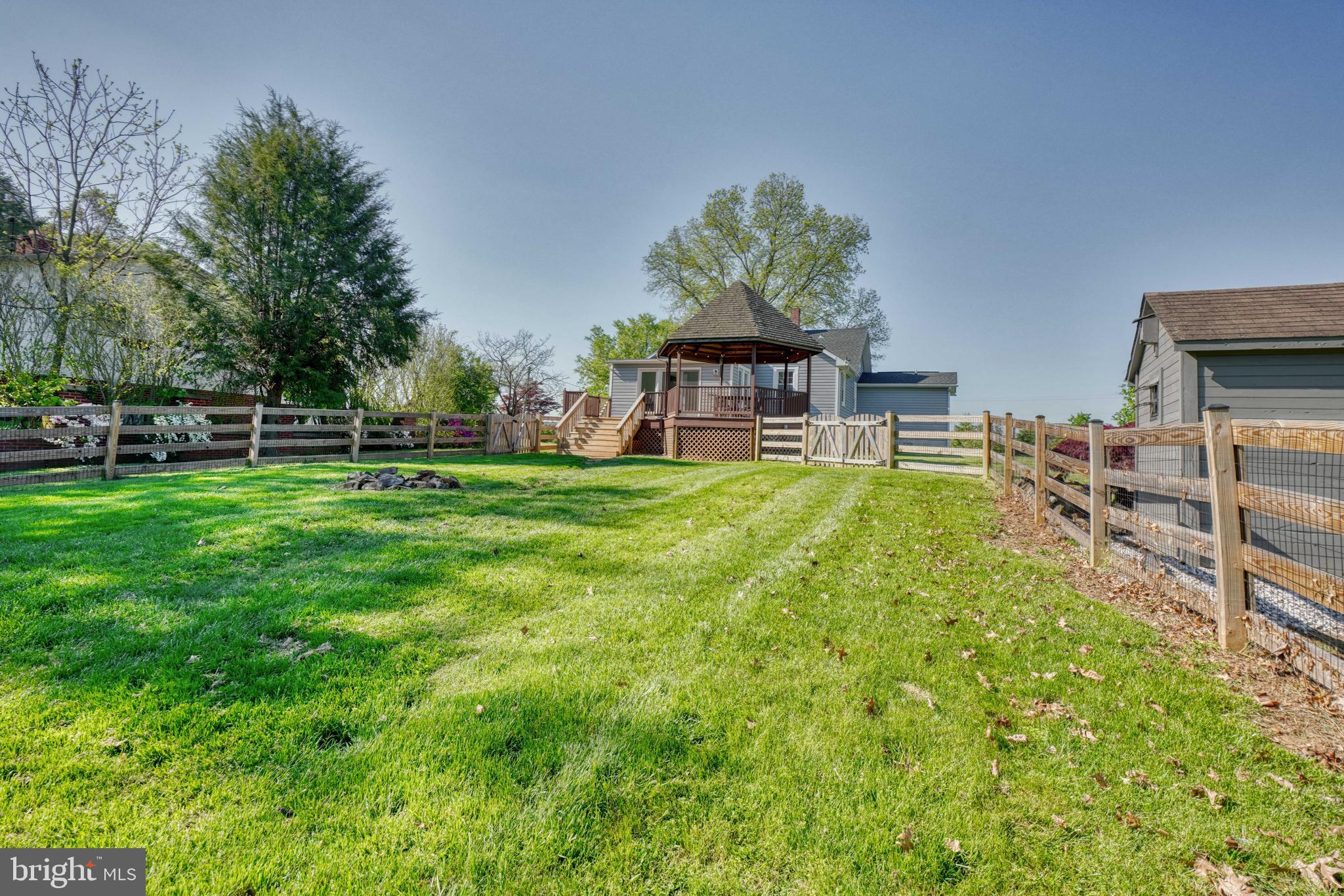 KINGSVILLE - Residential