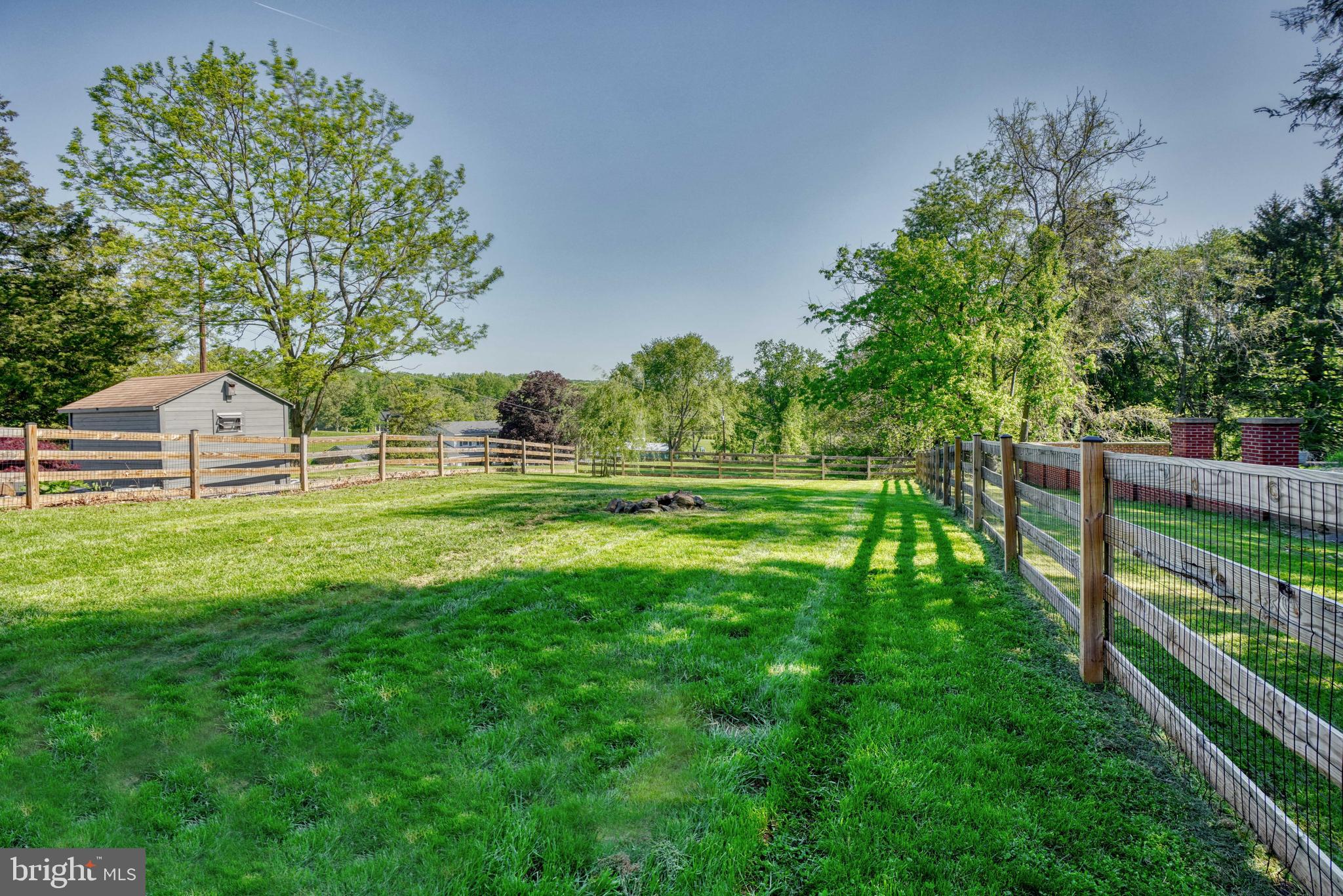 KINGSVILLE - Residential