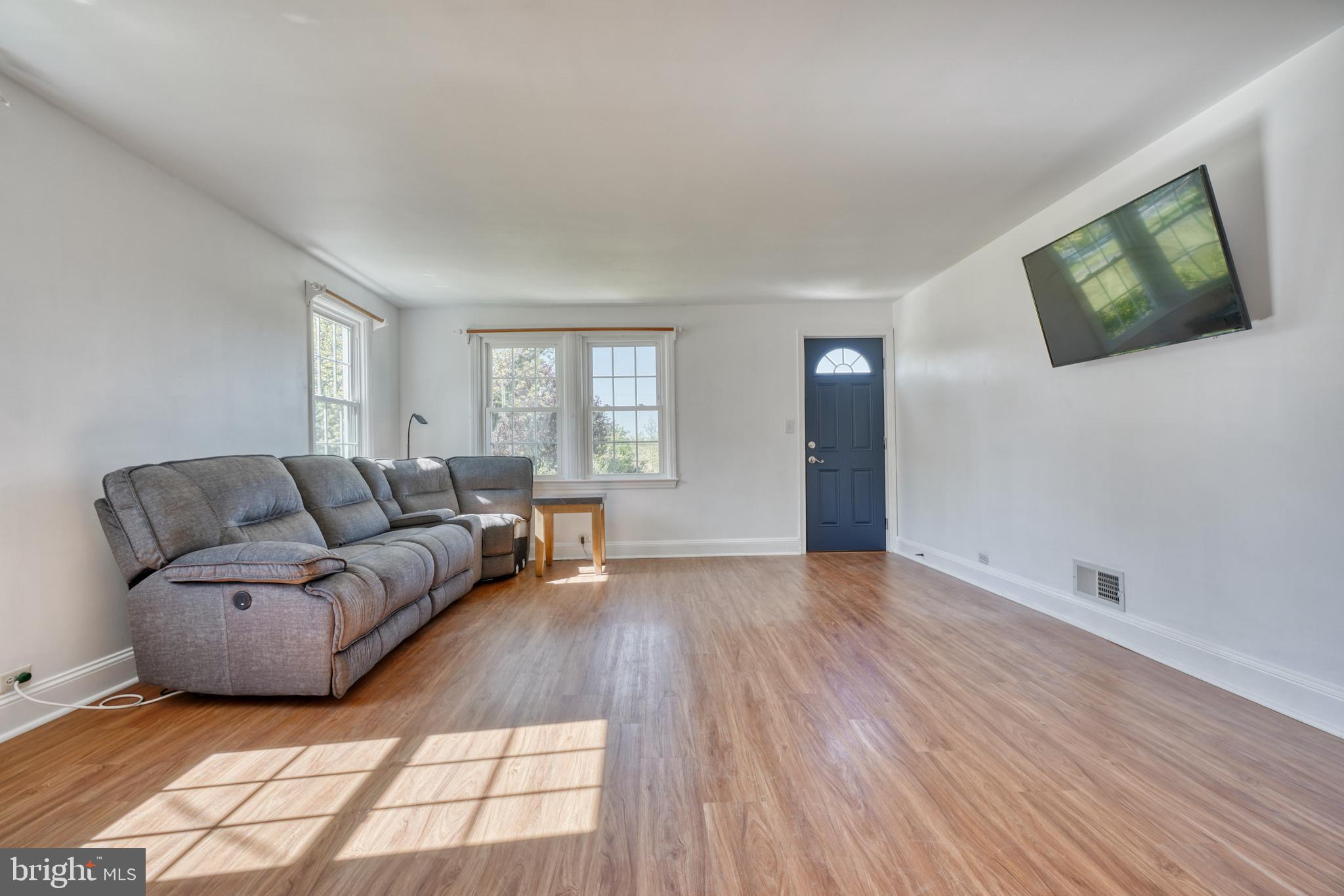 KINGSVILLE - Residential