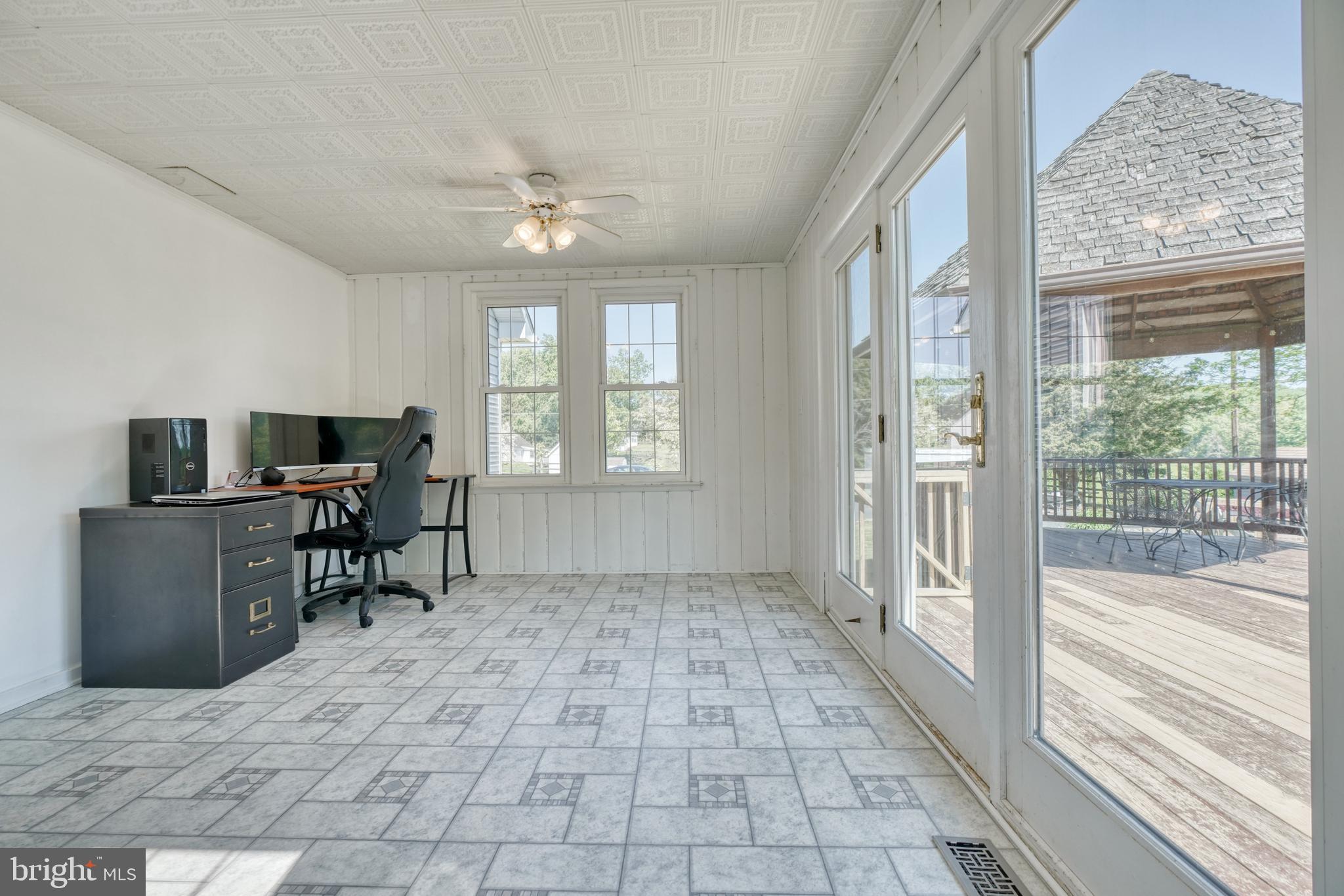 KINGSVILLE - Residential