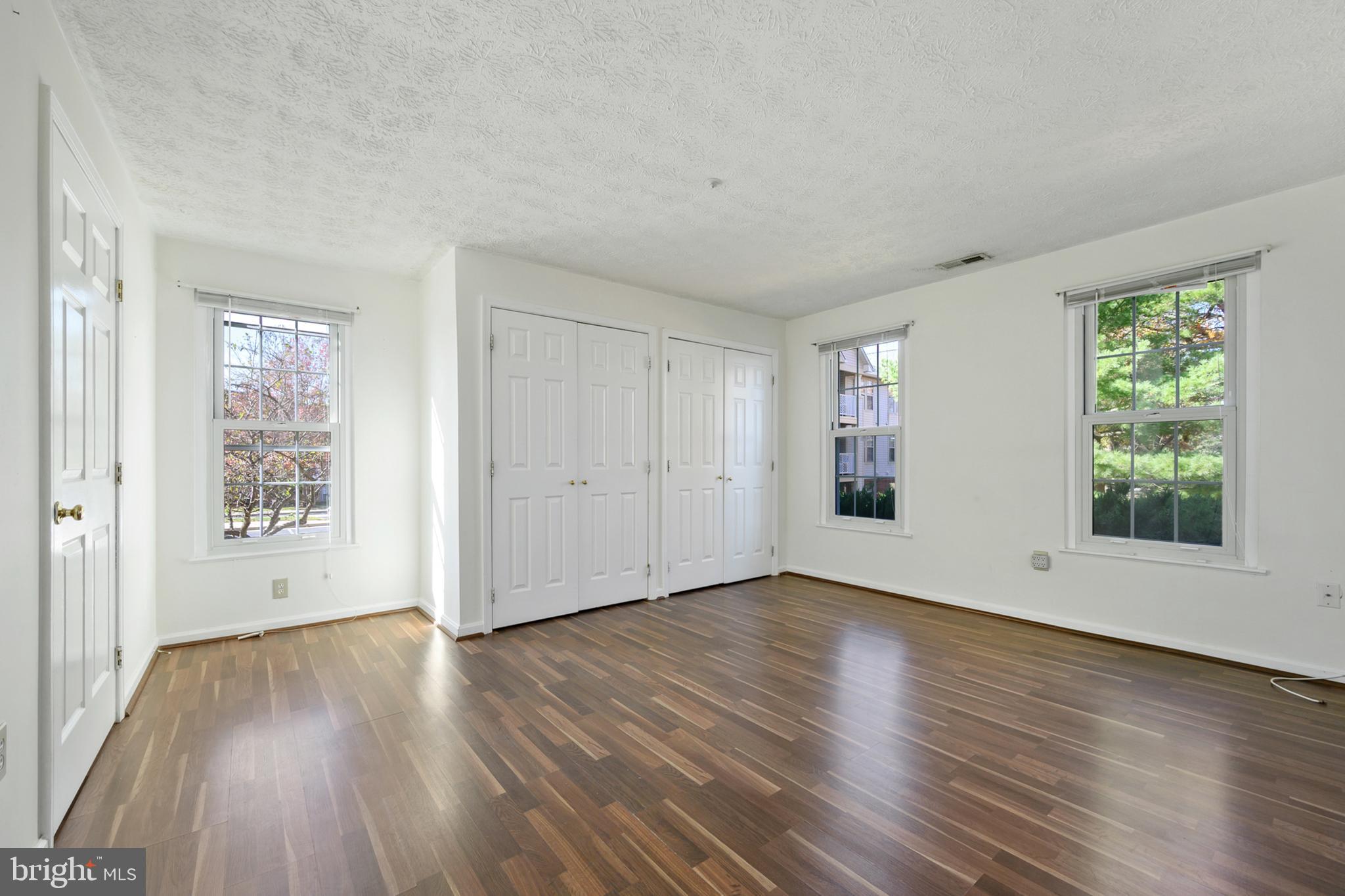 CHESTNUT GABLE - Residential