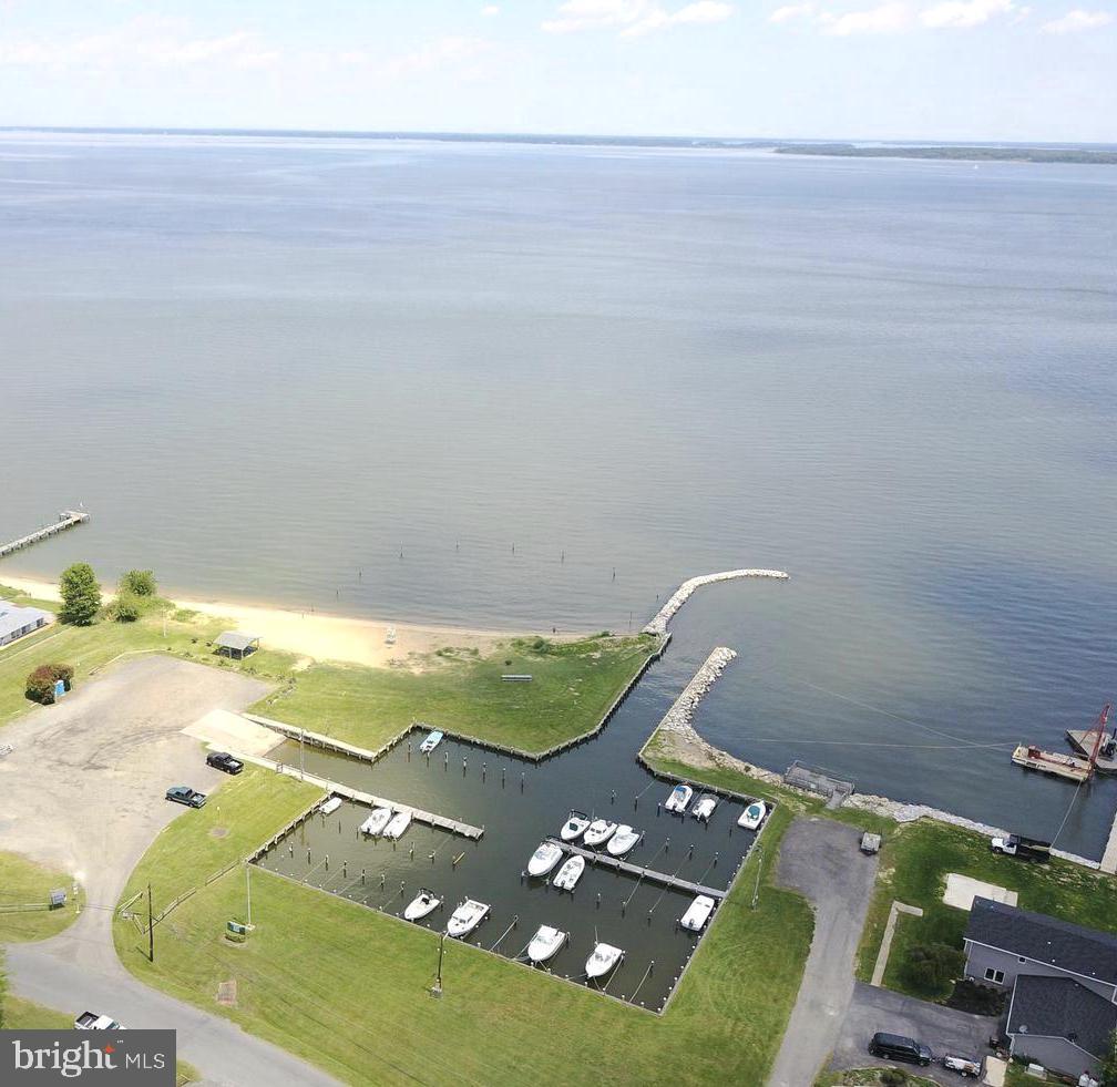 CLOVERFIELDS - Residential