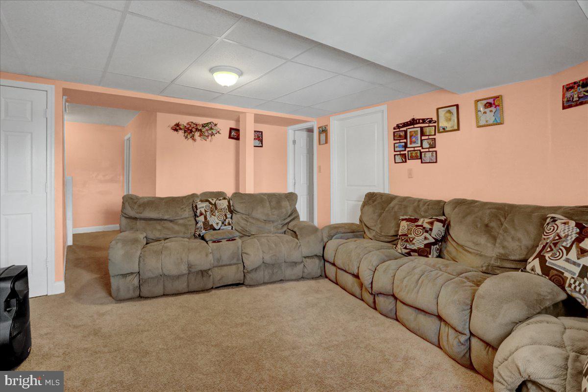 SOUTH TEMPLE HEIGH - Residential