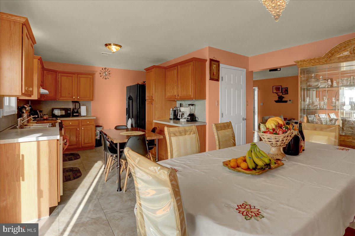 SOUTH TEMPLE HEIGH - Residential