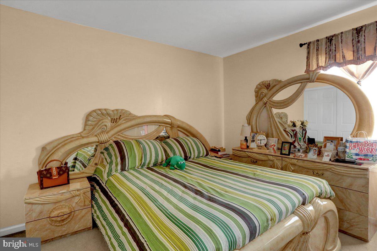 SOUTH TEMPLE HEIGH - Residential