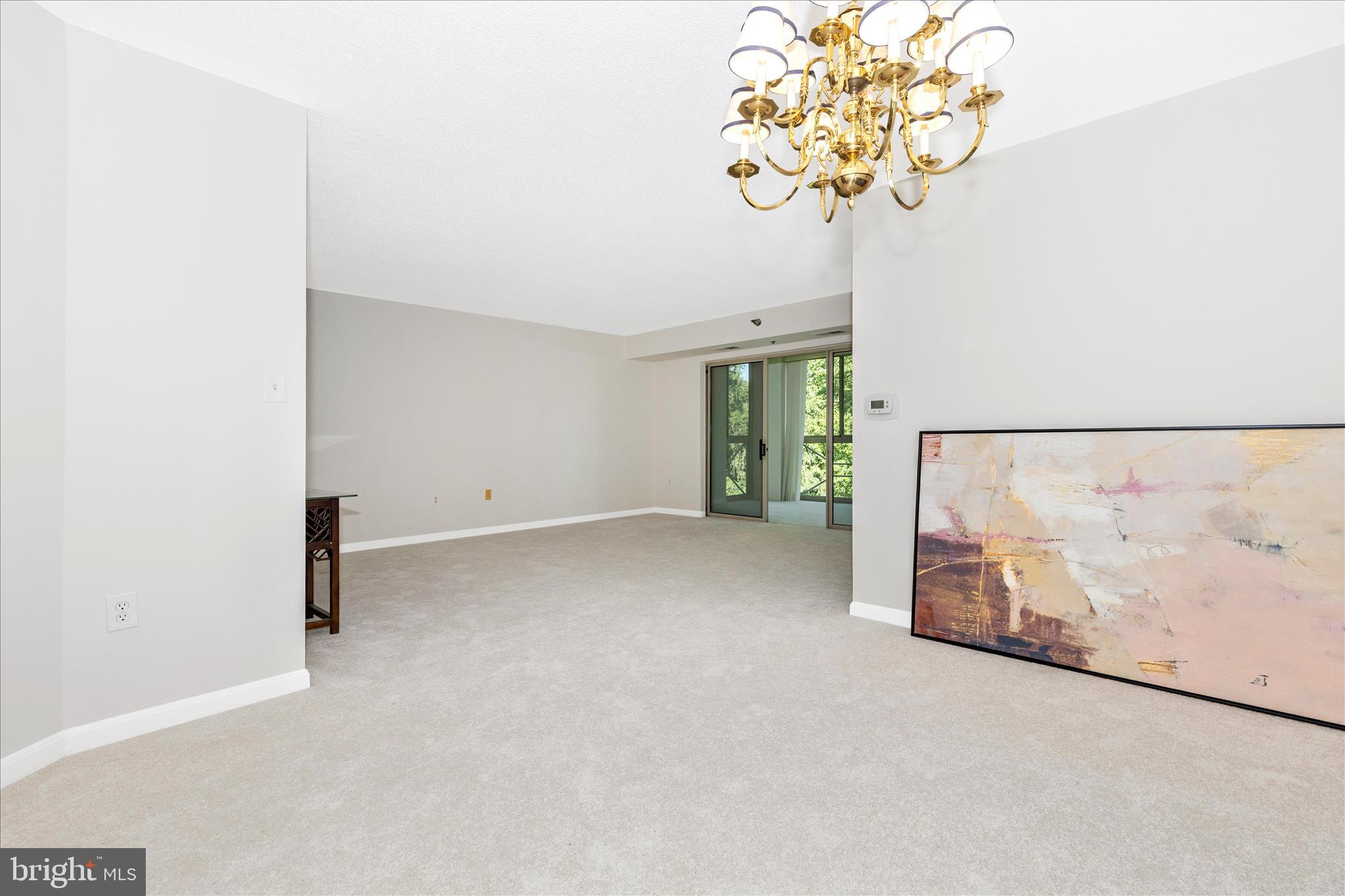 LEISURE WORLD - Residential