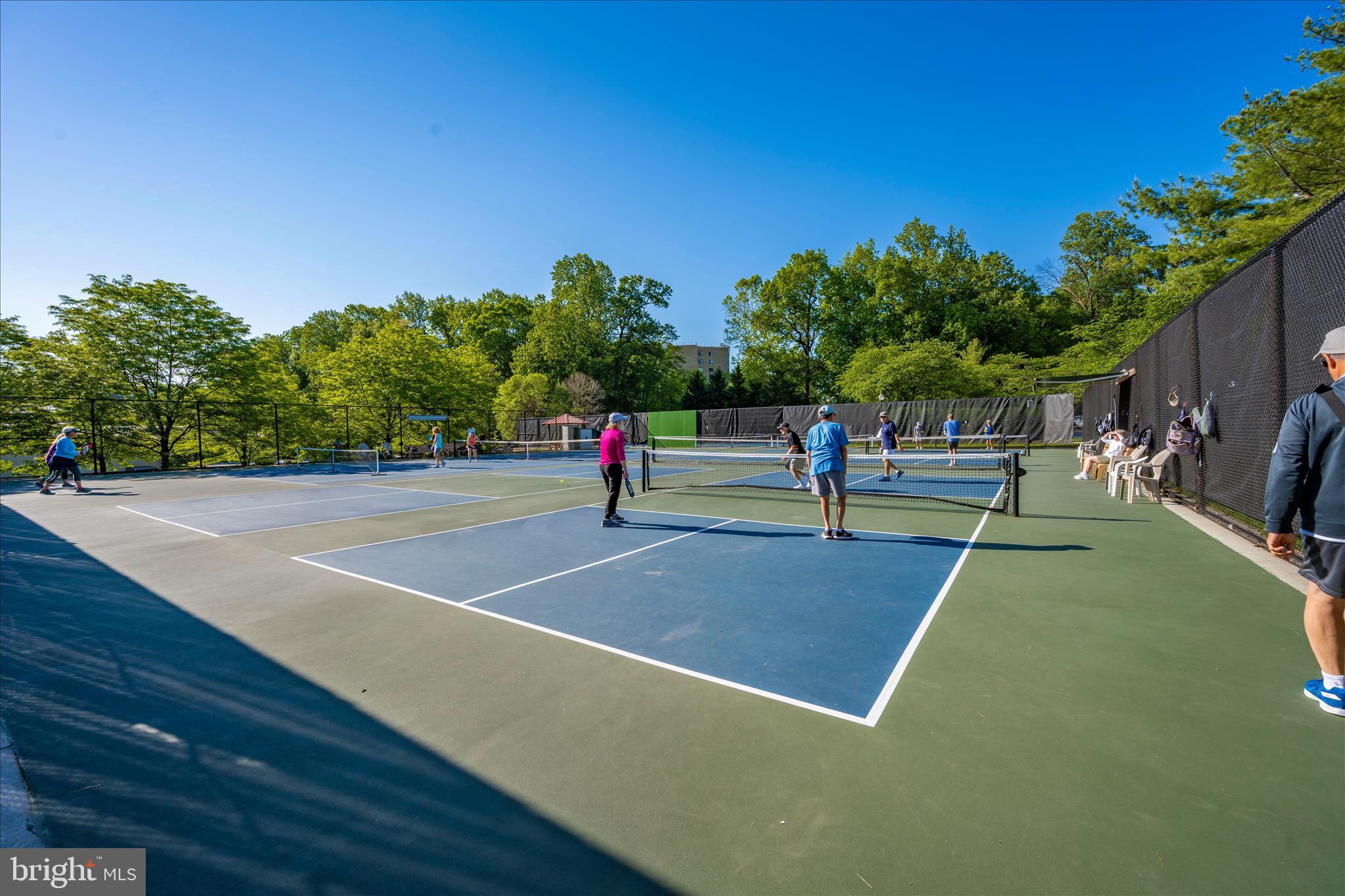 LEISURE WORLD - Residential
