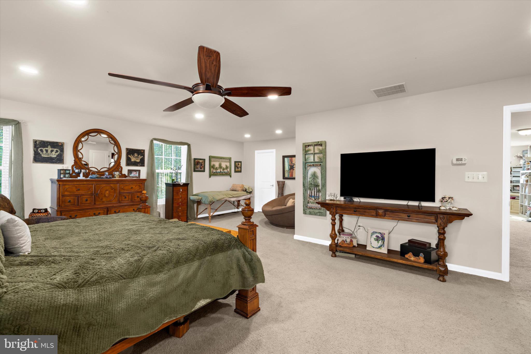 MEDLEY ESTATES - Residential