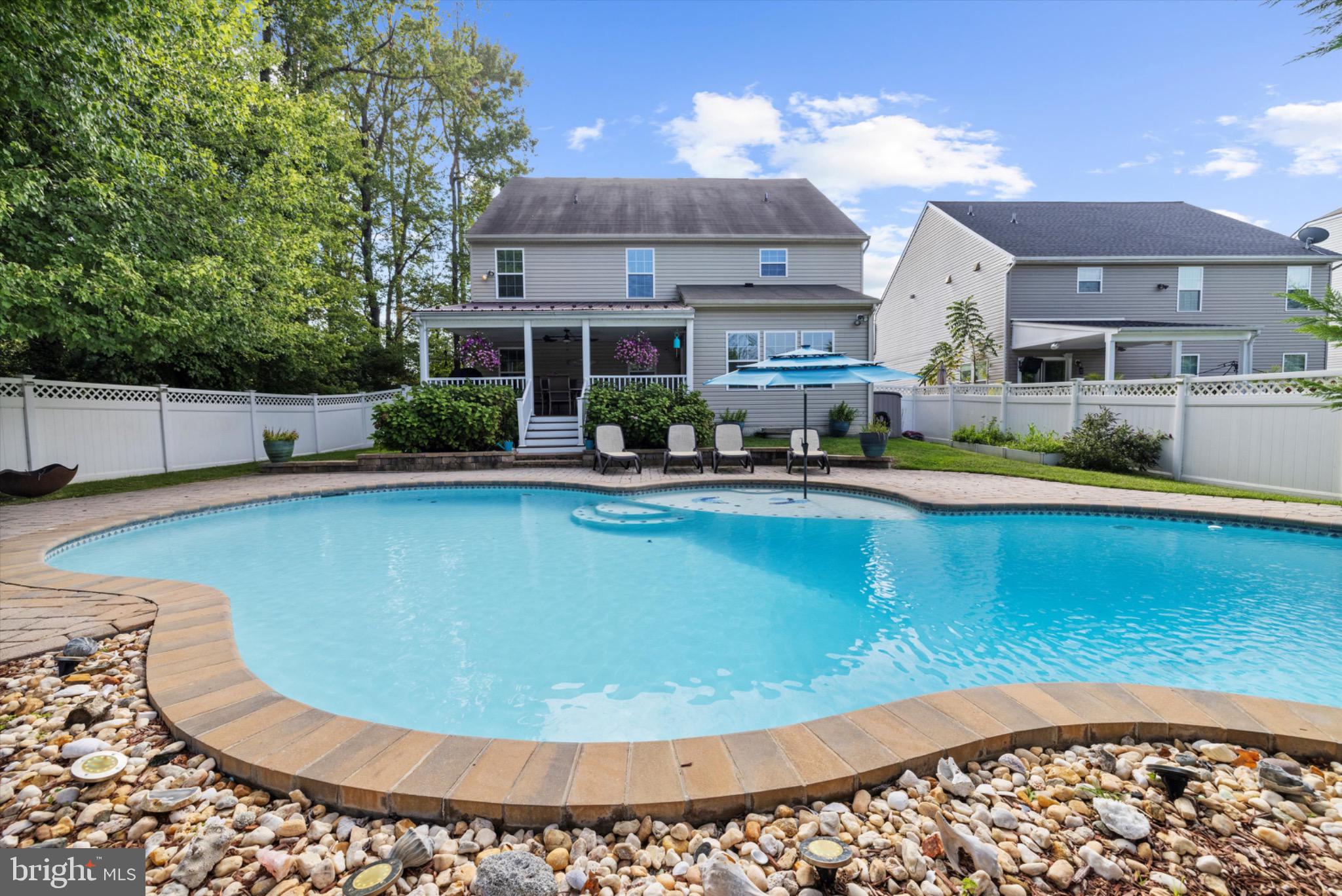 MEDLEY ESTATES - Residential