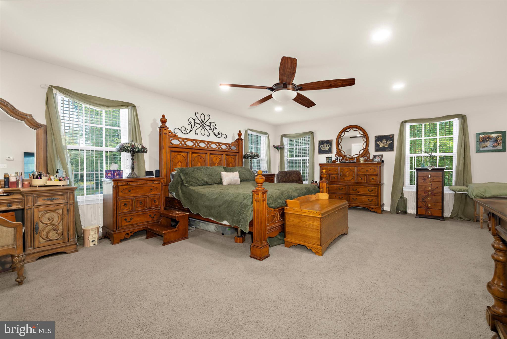 MEDLEY ESTATES - Residential