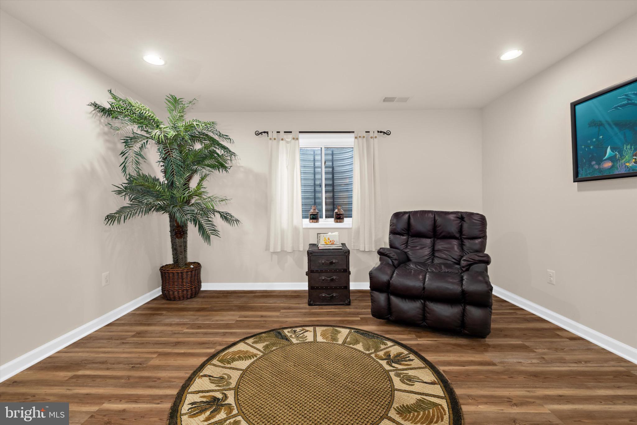 MEDLEY ESTATES - Residential