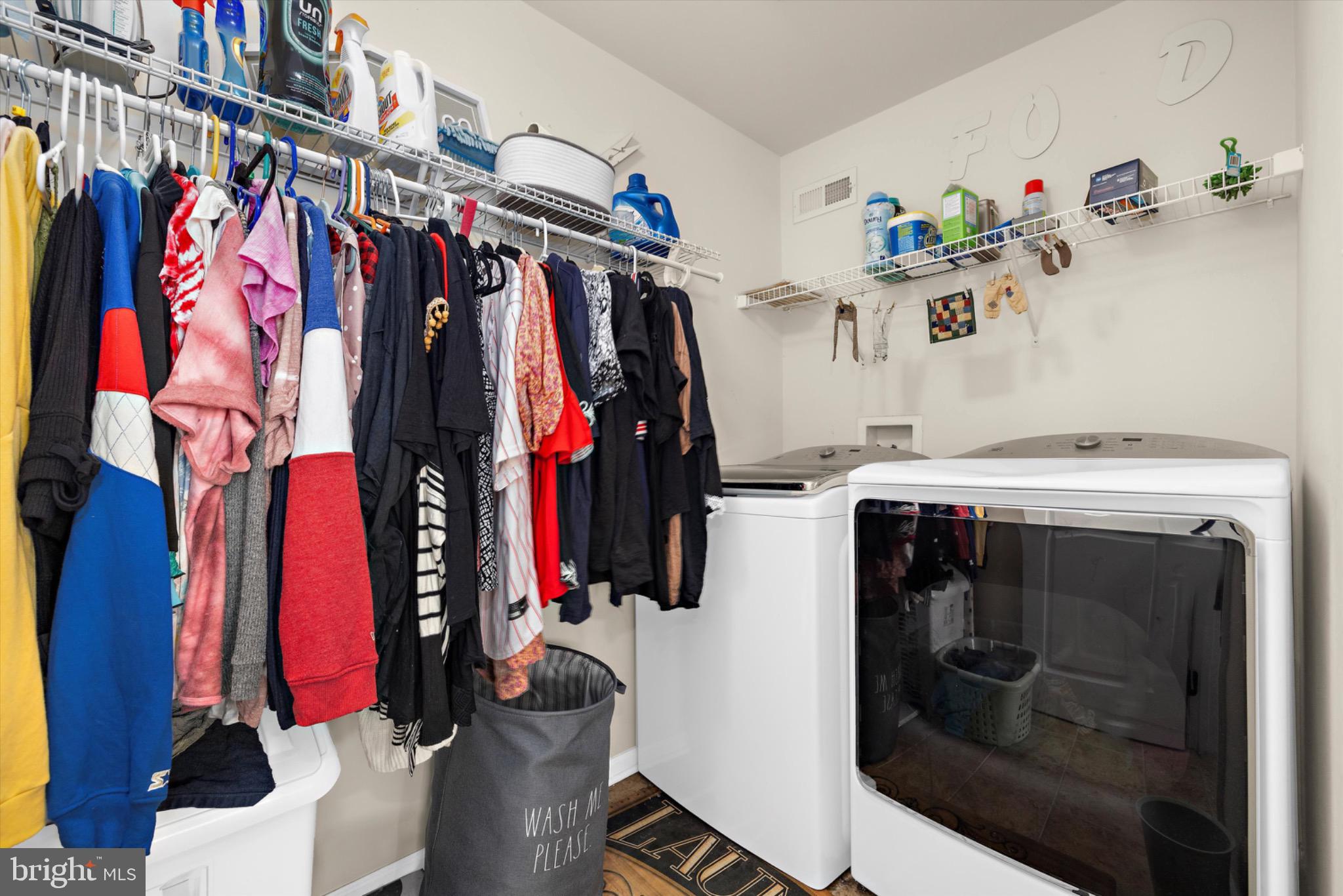 MEDLEY ESTATES - Residential