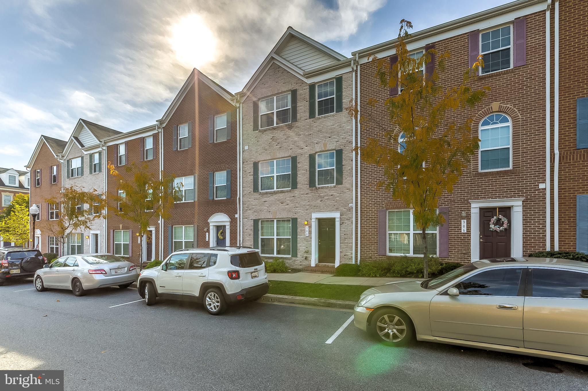 CAMDEN CROSSING - Residential Lease