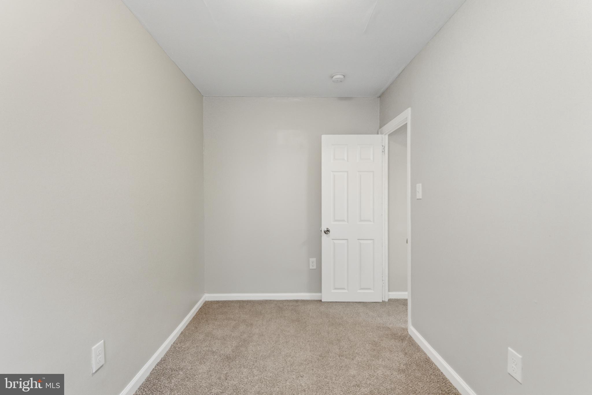 EAST KENSINGTON - Residential Lease