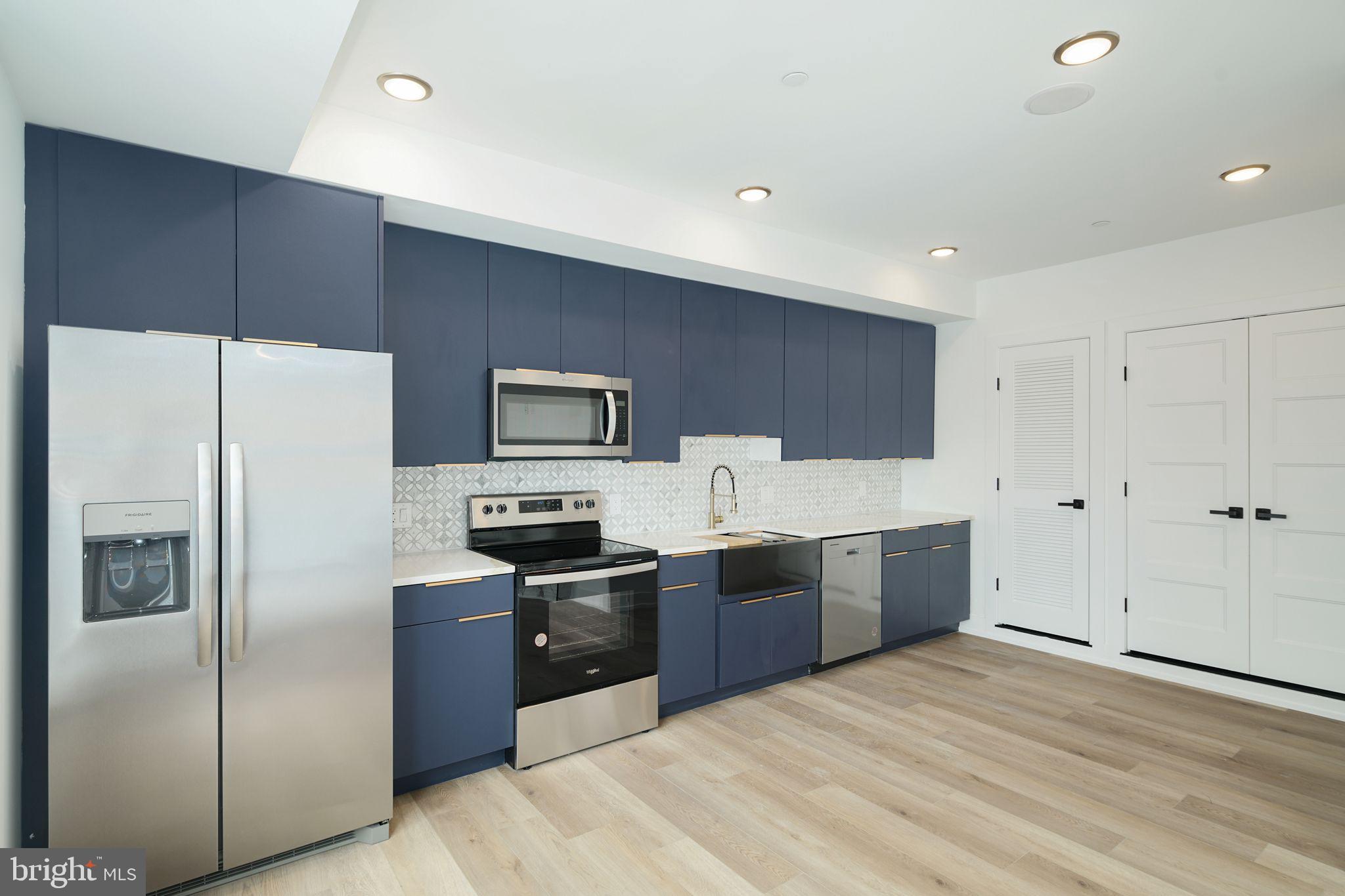 FISHTOWN - Residential Lease