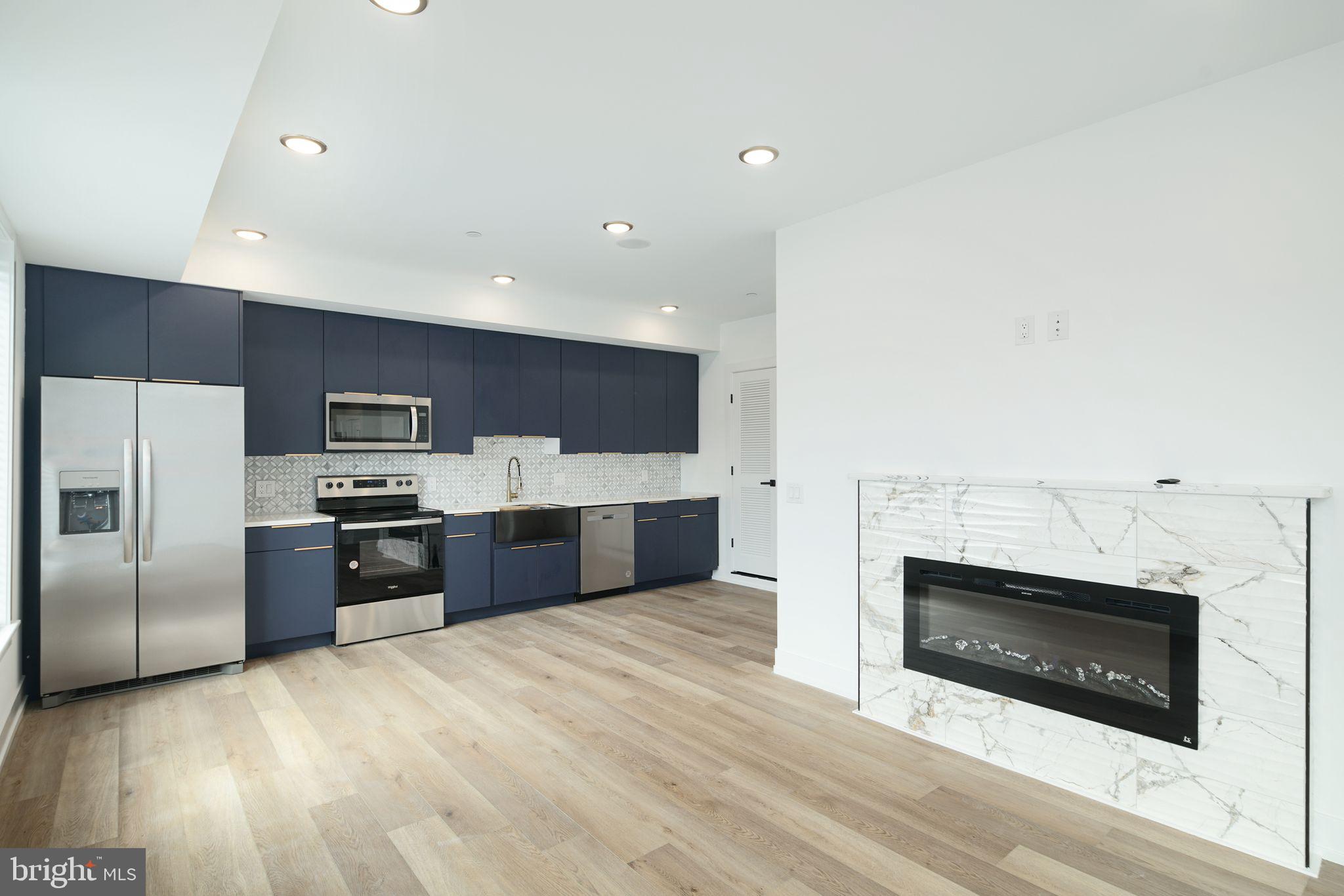 FISHTOWN - Residential Lease