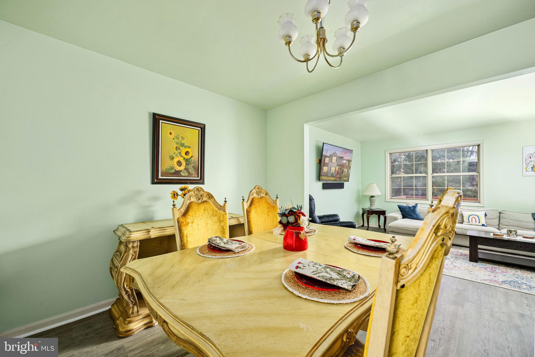 POINT OF WOODS EAST - Residential