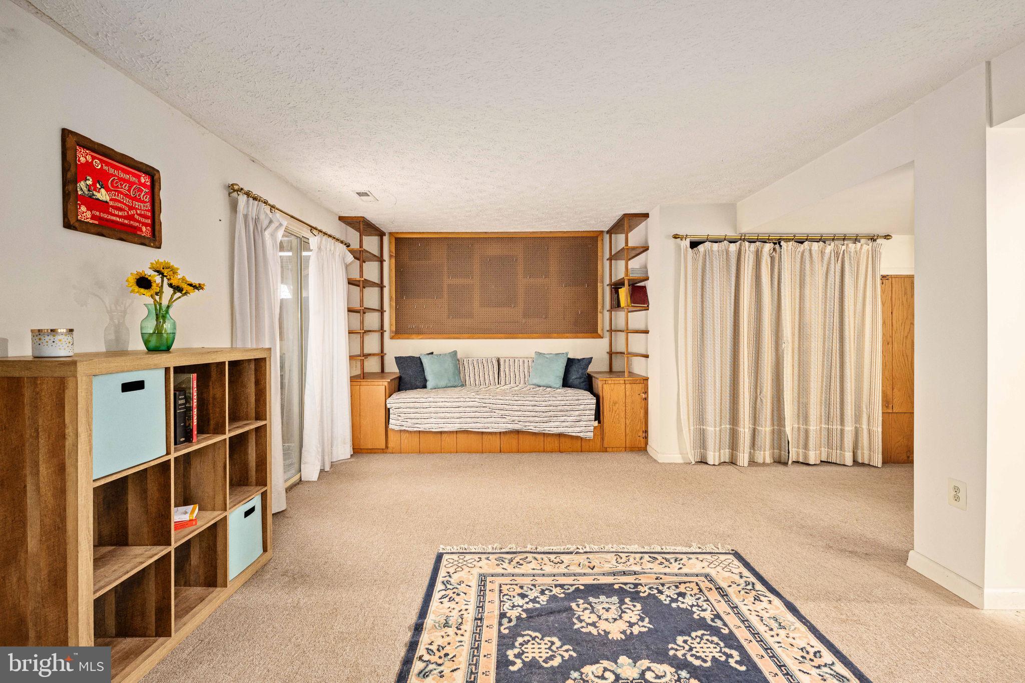 POINT OF WOODS EAST - Residential