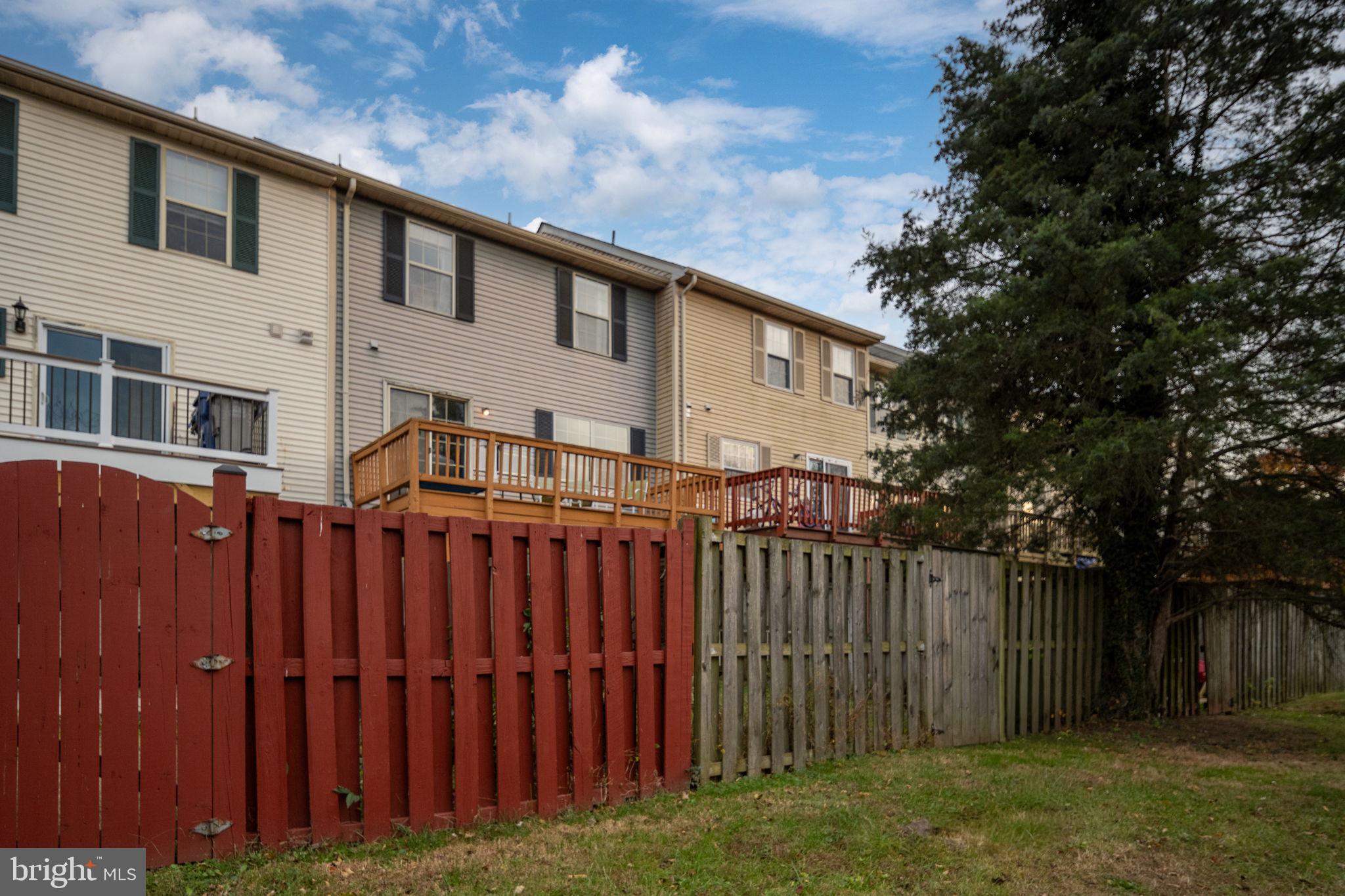 POINT OF WOODS EAST - Residential