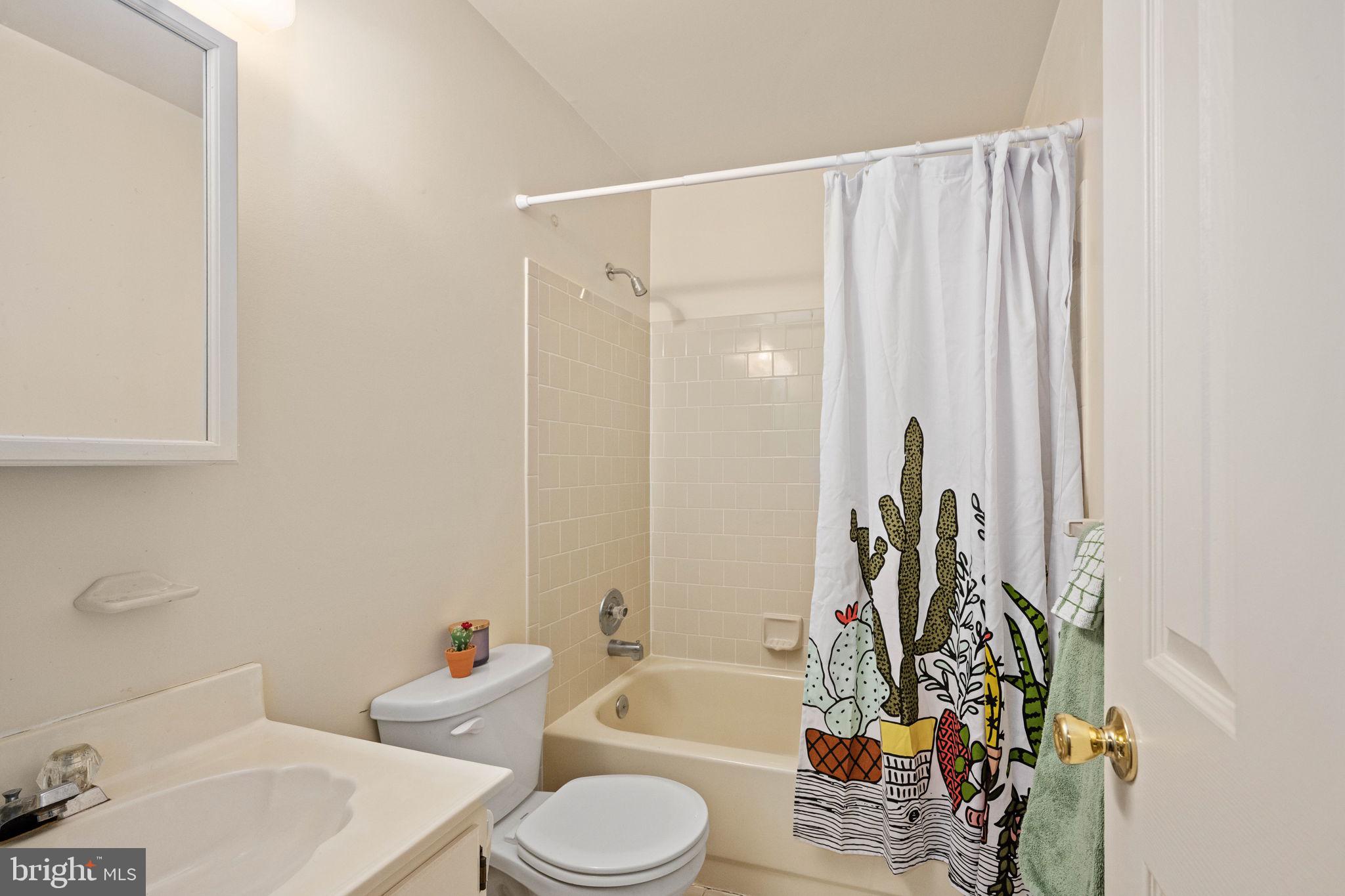 POINT OF WOODS EAST - Residential