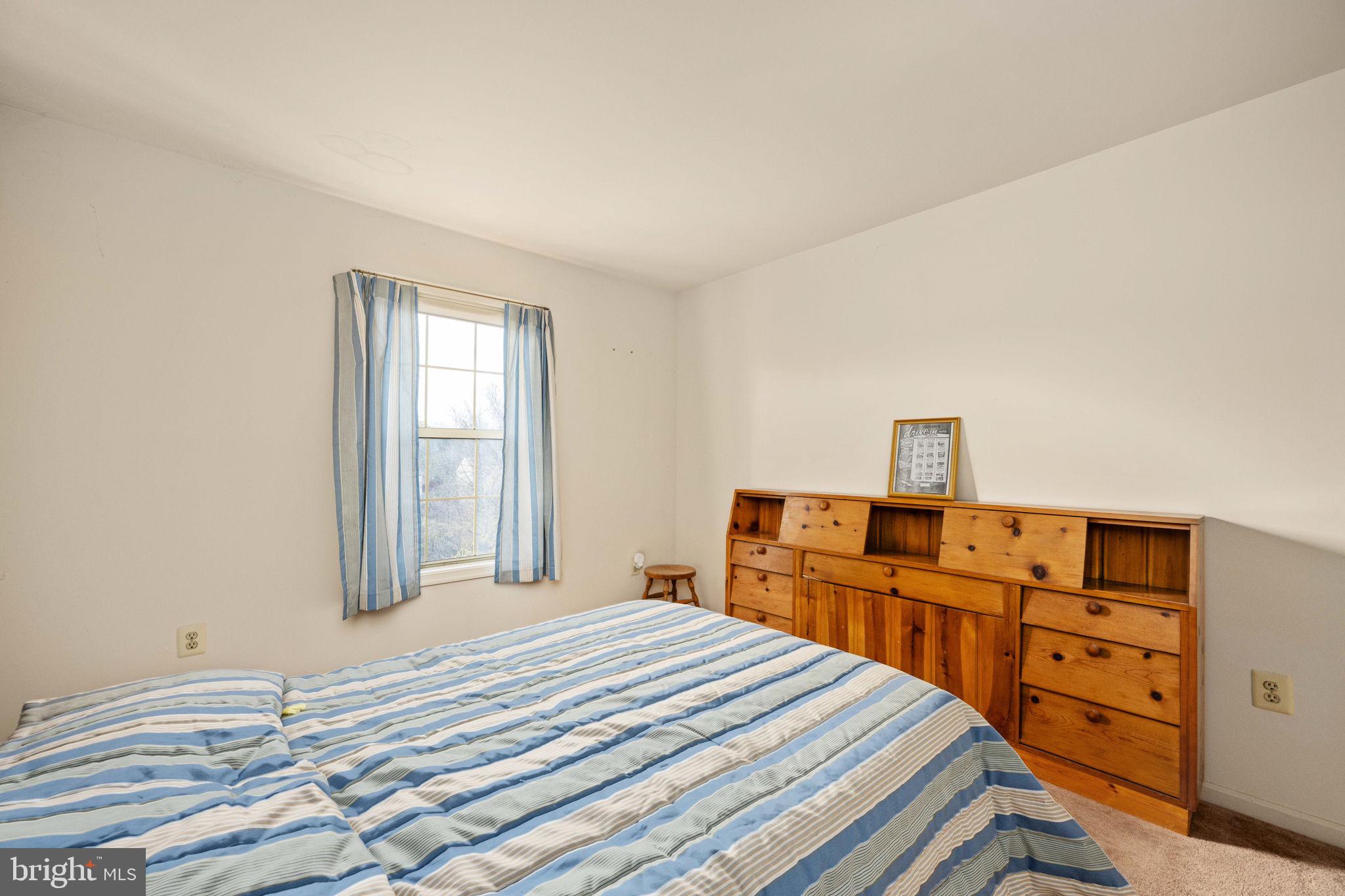 POINT OF WOODS EAST - Residential