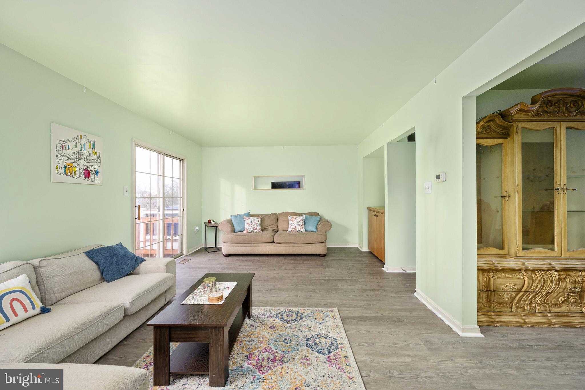 POINT OF WOODS EAST - Residential