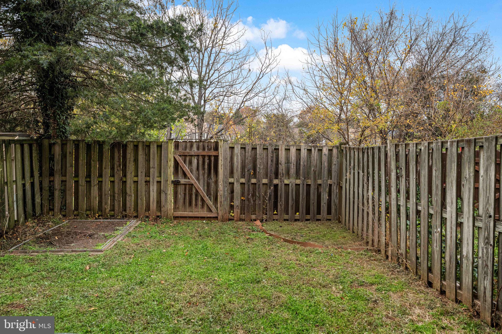 POINT OF WOODS EAST - Residential