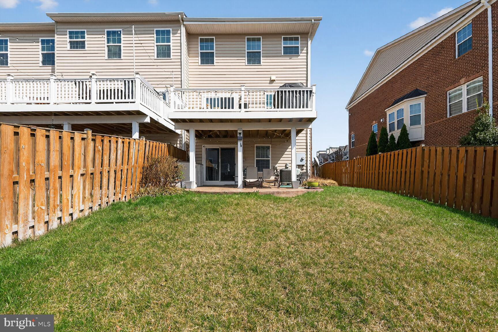 SEVEN HILLS - Residential