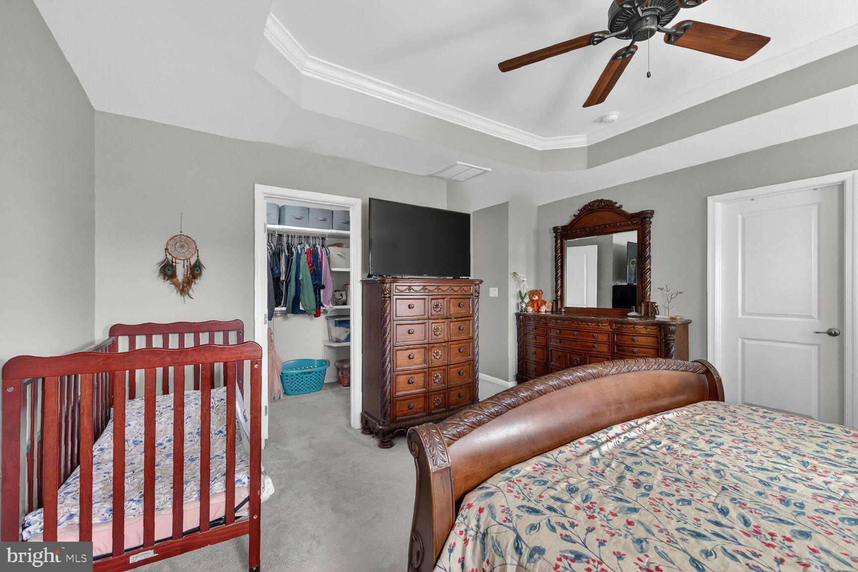 SEVEN HILLS - Residential