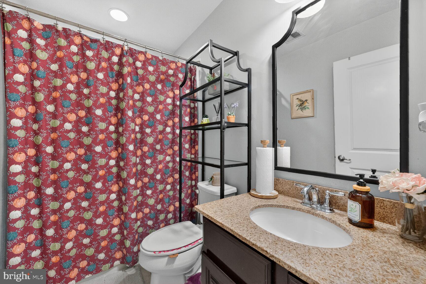 SEVEN HILLS - Residential