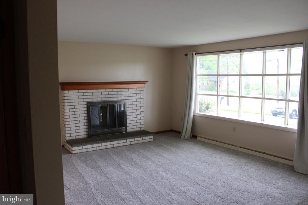 Photo of 220 MEADOW LN, LANCASTER, PA 17601 (MLS # PALA2034244)