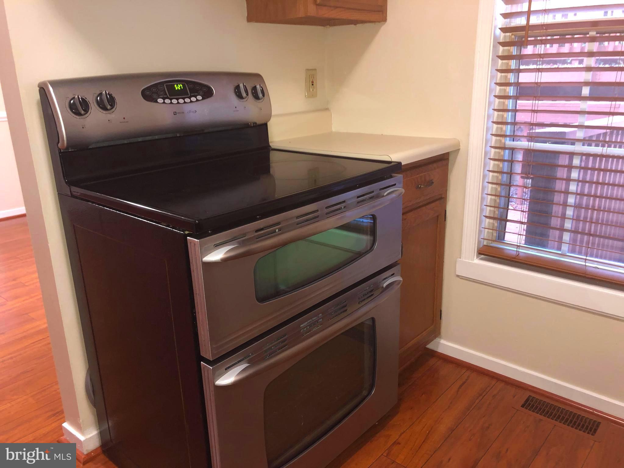 CANTERBURY VILLAGE - Residential Lease