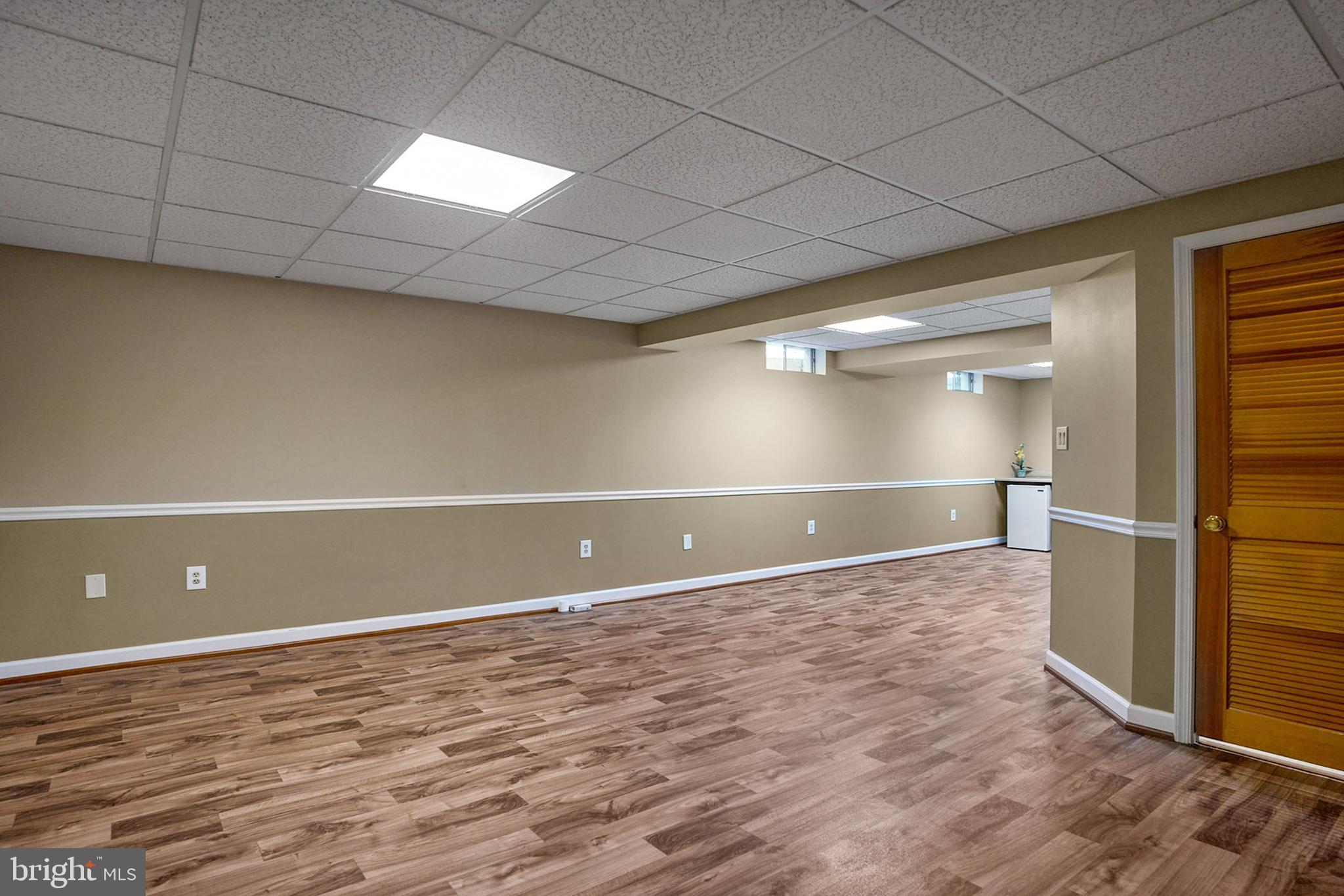 LANDSDOWNE - Residential