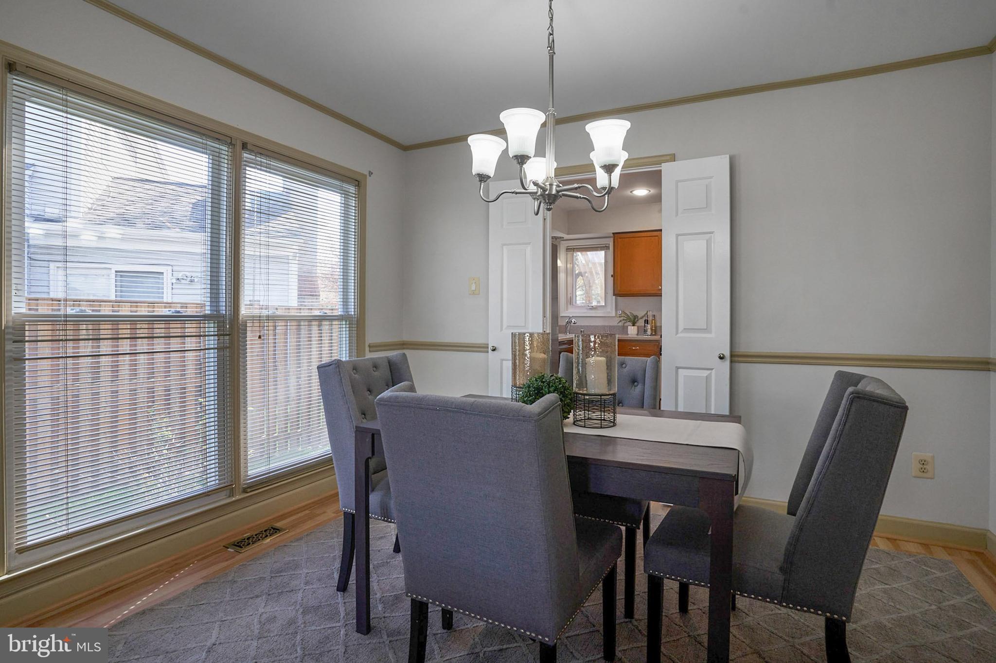 LANDSDOWNE - Residential