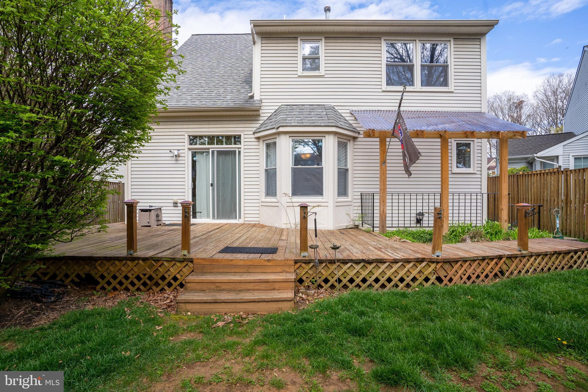 LANDSDOWNE - Residential