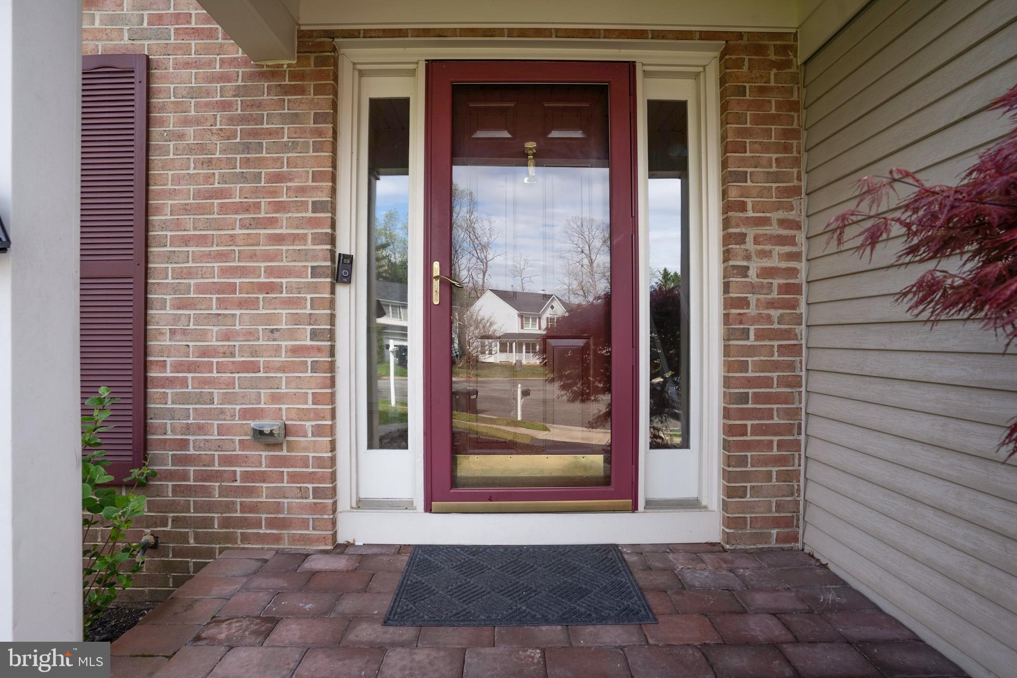 LANDSDOWNE - Residential