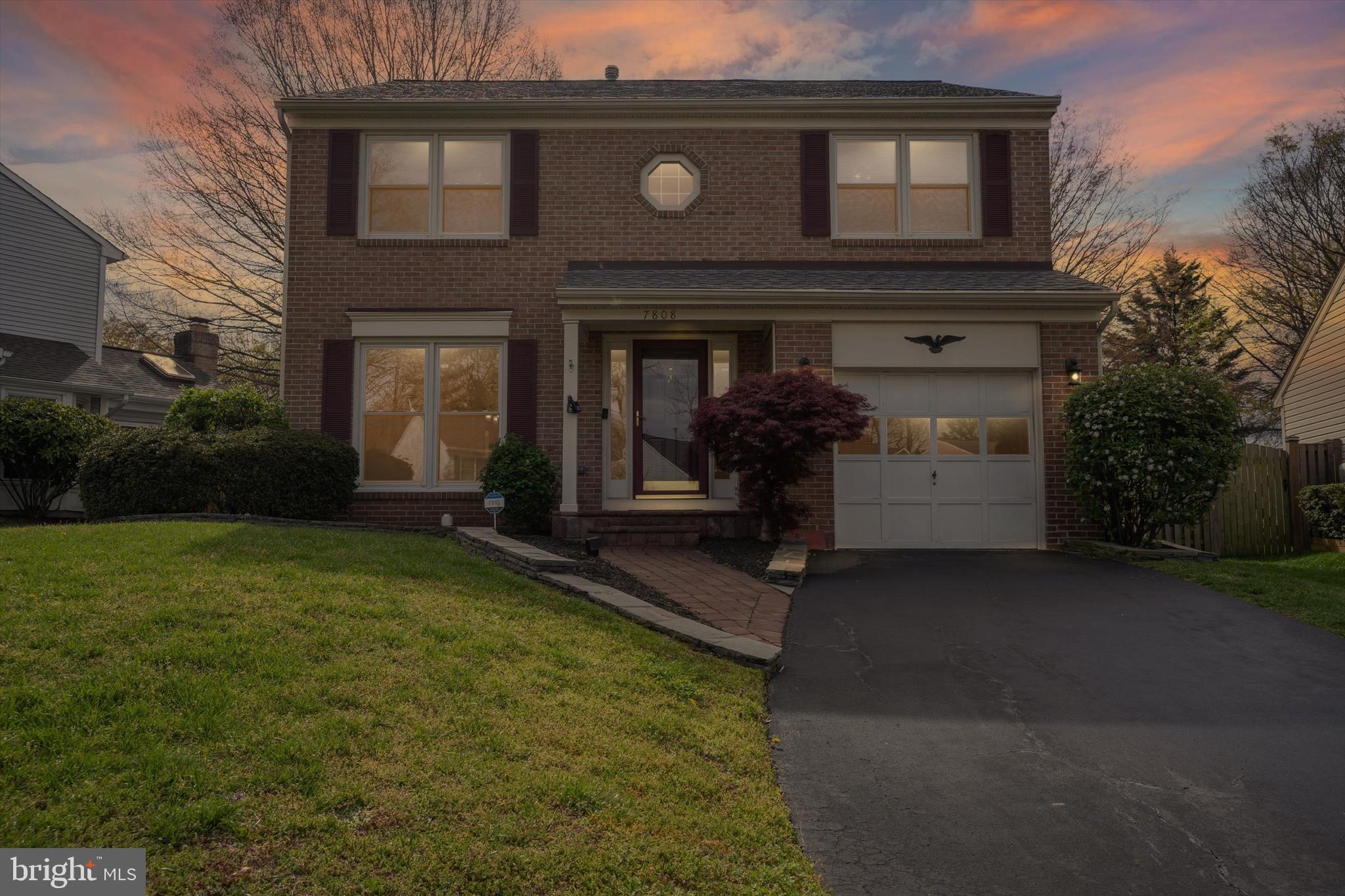 LANDSDOWNE - Residential