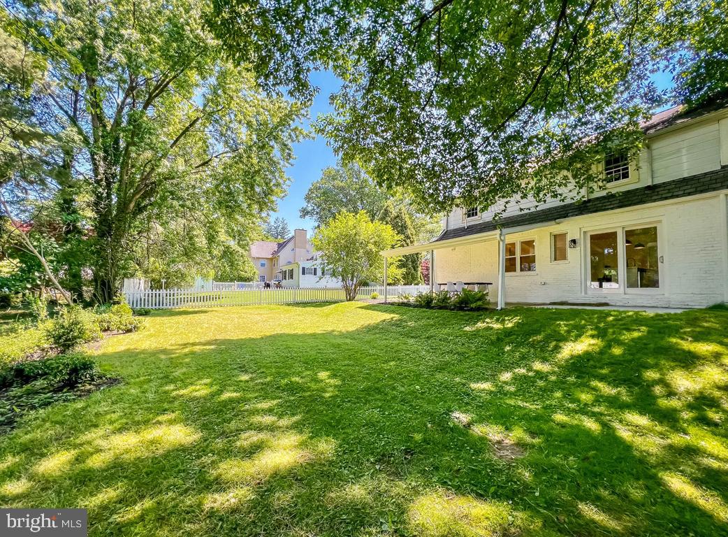 ELKINS PARK - Residential