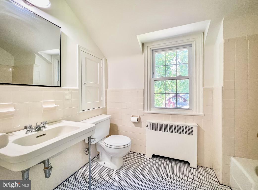 ELKINS PARK - Residential