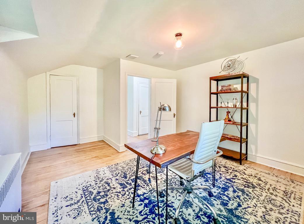 ELKINS PARK - Residential