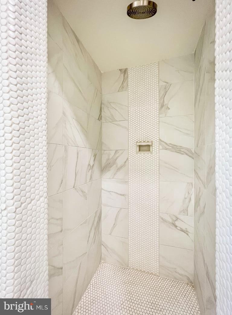 ELKINS PARK - Residential