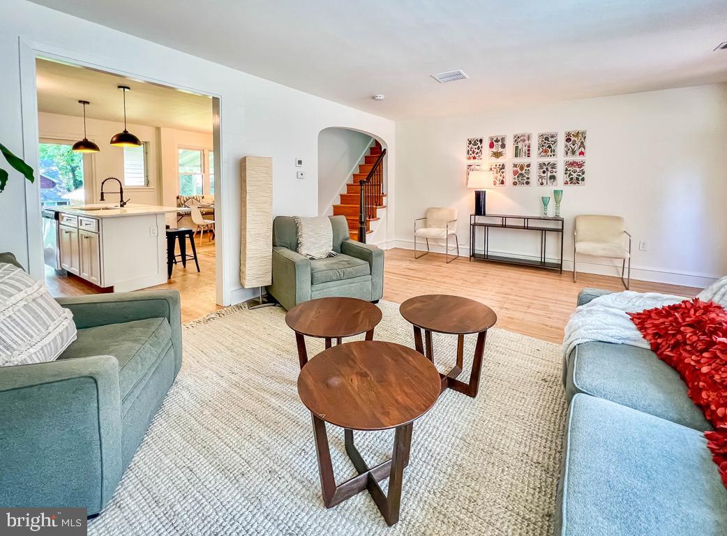 ELKINS PARK - Residential