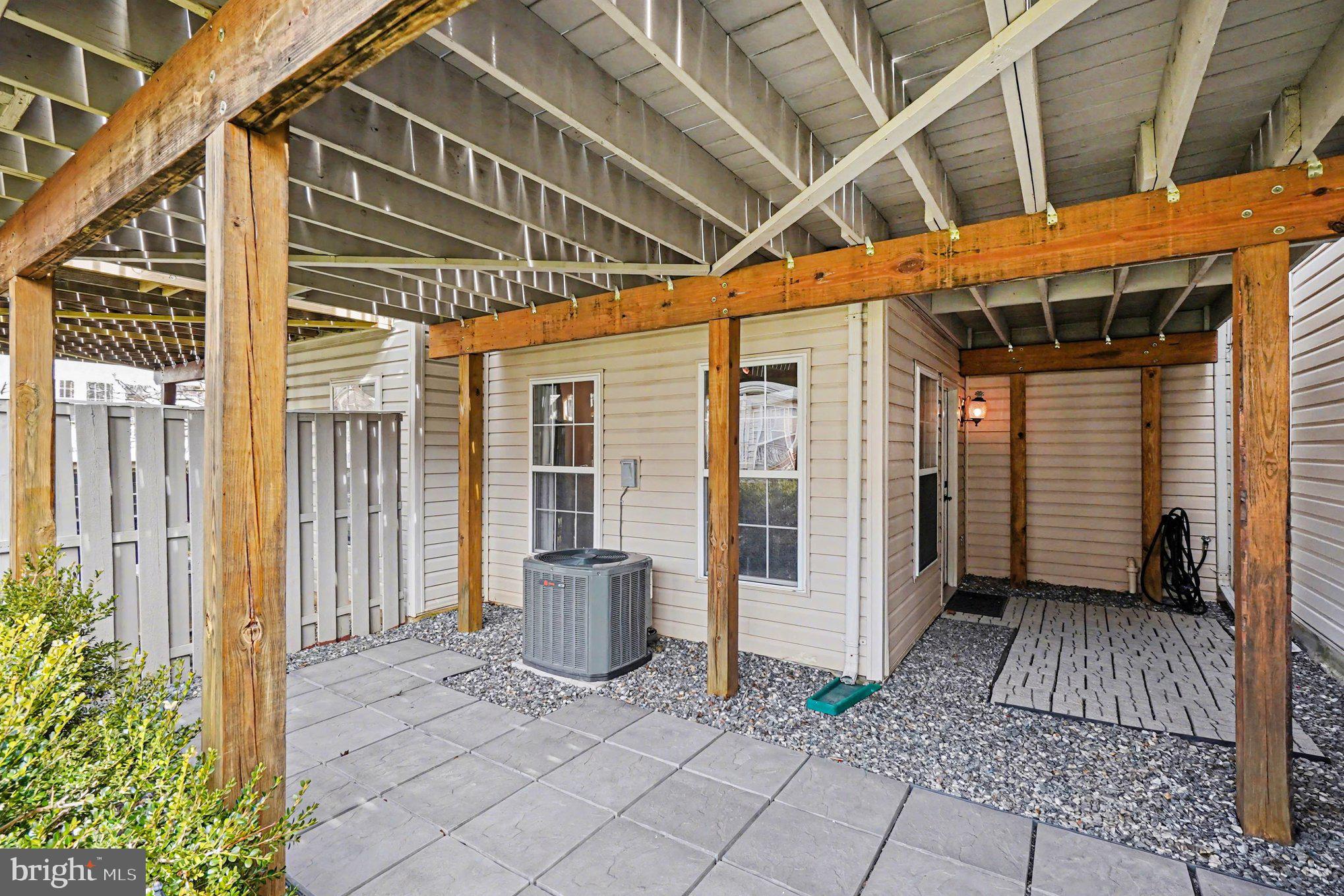 PERRY HALL FARMS - Residential