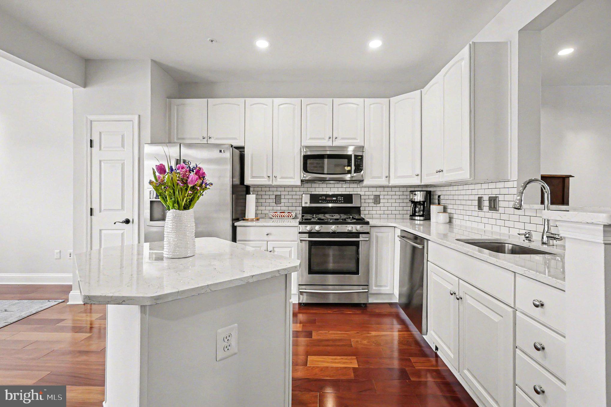 PERRY HALL FARMS - Residential