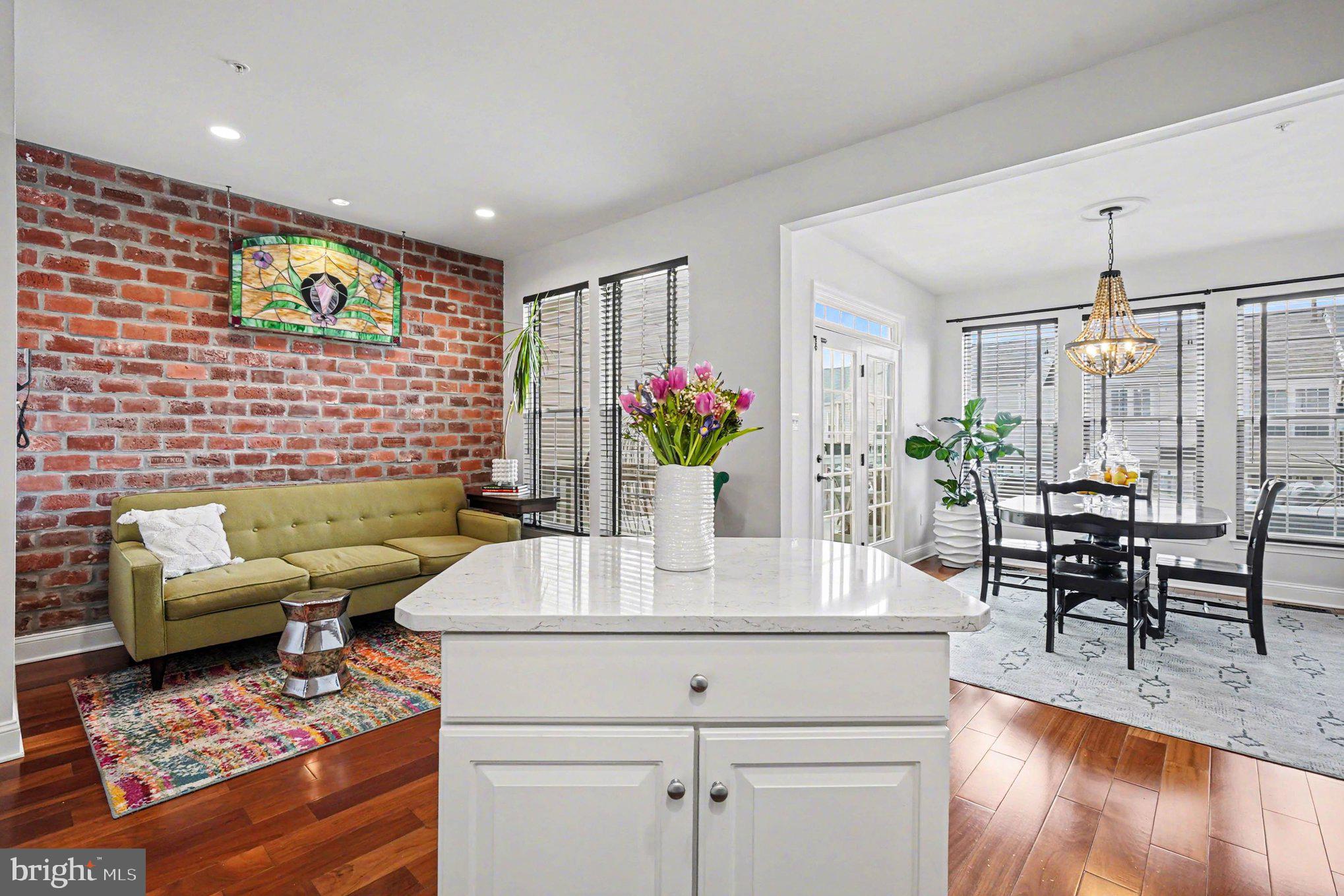 PERRY HALL FARMS - Residential