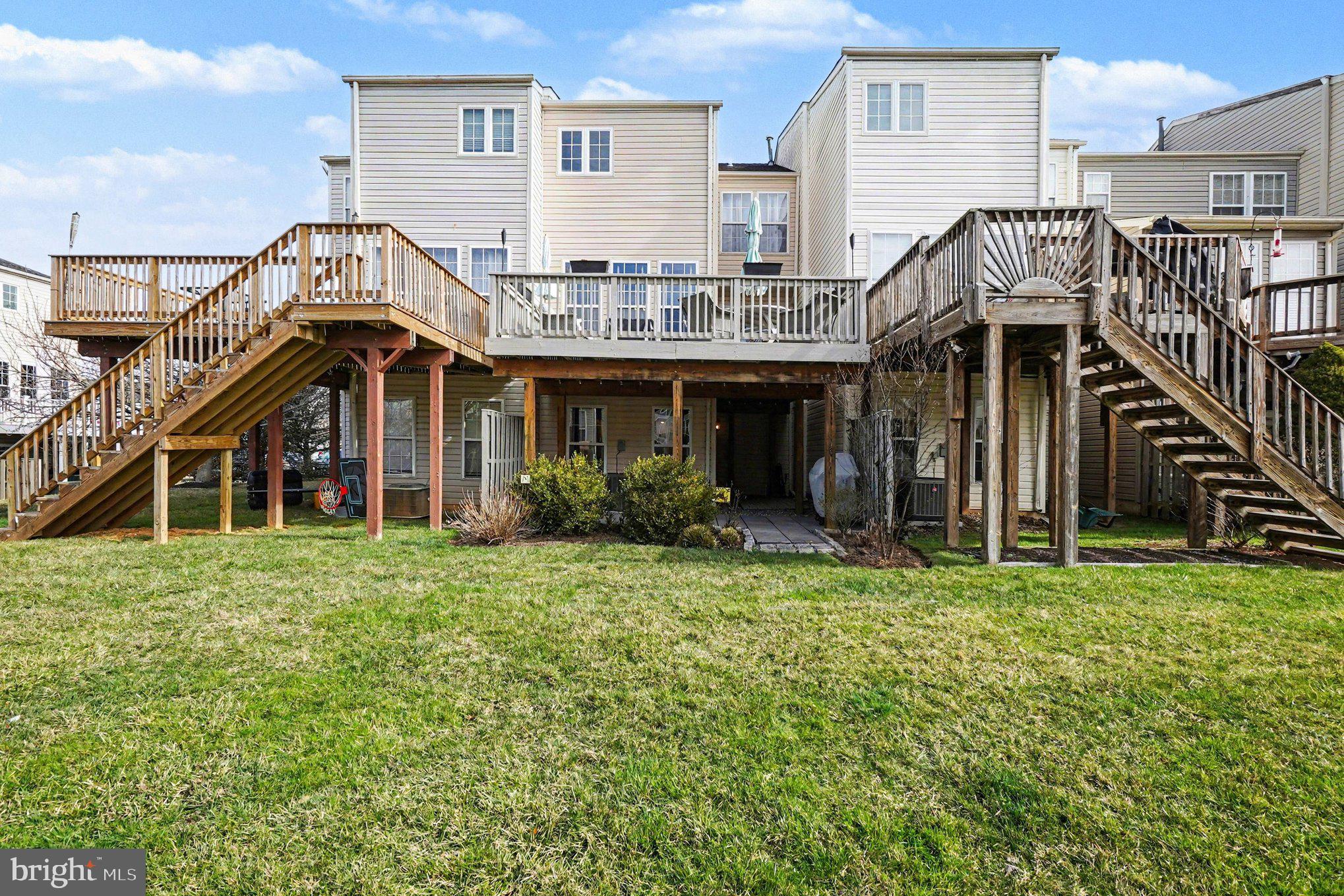 PERRY HALL FARMS - Residential